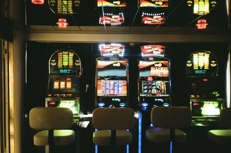 The Number That Breaks the Bank: Unpacking Casino Win Limits and What They Really Mean